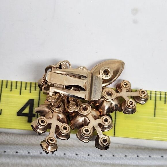 Molded Lava Glass and Aurora Borealis Rhinestone Juliana Style Spray Earrings - Picture 9 of 10